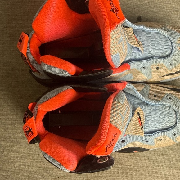 Nike Lebron James XII Easter Aluminium Sunset Glow 685181-488 Size 6Y - Picture 8 of 12